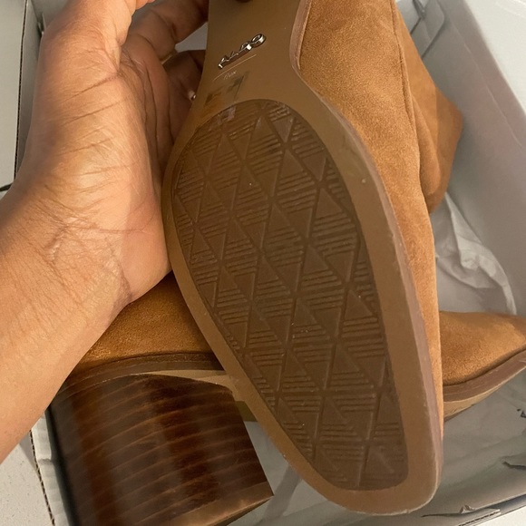 Aldo boots for sale, worn just once - Picture 2 of 5